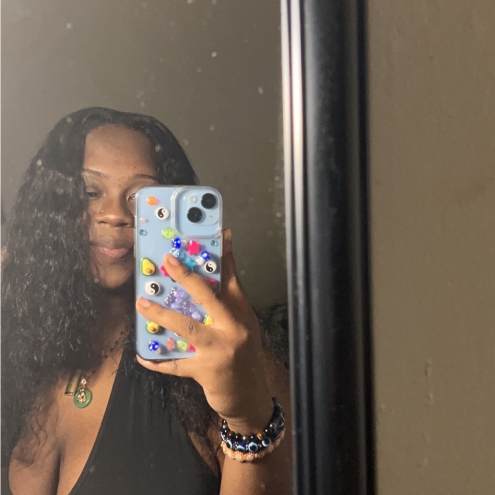 Meet your Posher, Ayanna
